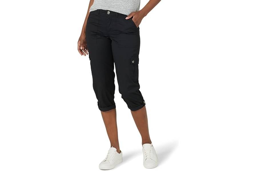 A seamless everyday outfit formula built on Shorts — Lee Women's Ultra Lux Comfort with Flex-to-Go Cargo Capri Pant