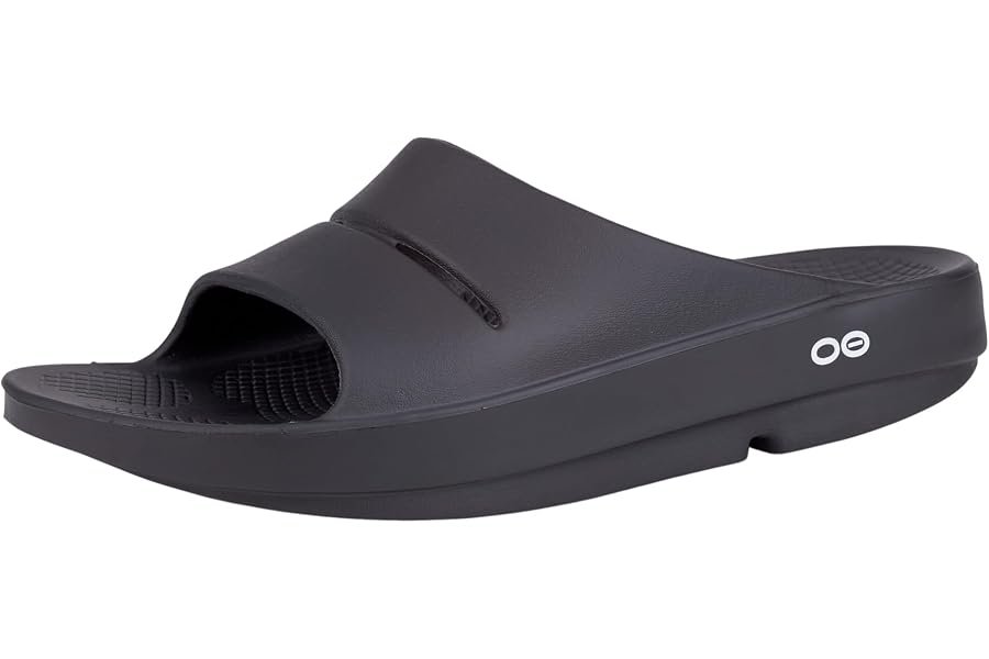 Okay, but this Amazon outfit formula goes so hard in the golden hour light — OOFOS OOahh Recovery Slide - Women's and Men's