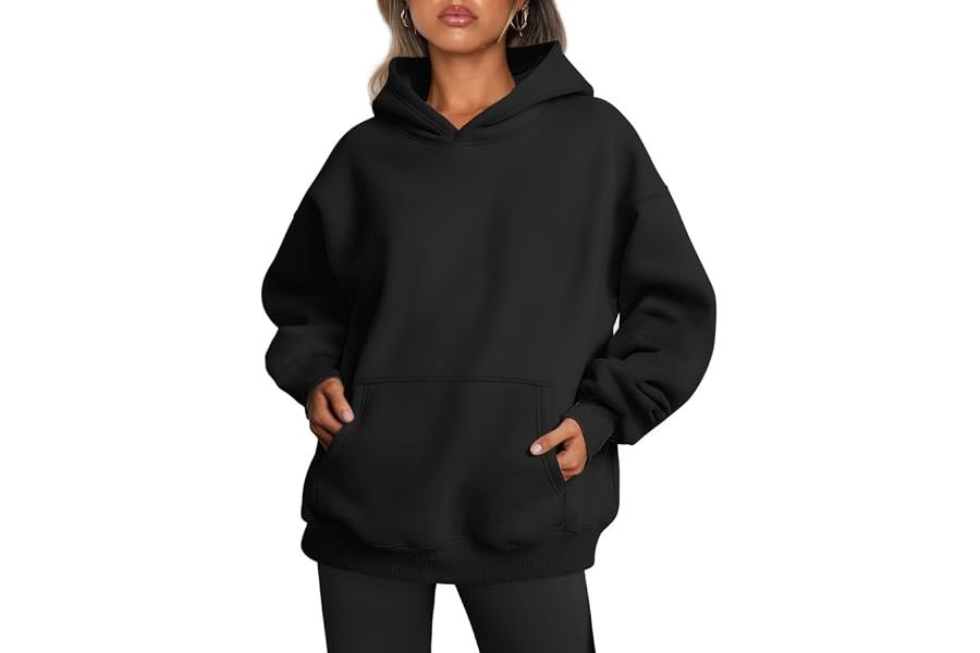 When Hoodie makes the errand feel like a main character moment — Trendy Queen Women Oversized Hoodies Fall Outfits | Gentle Skin Feel, Aesthetic Drop Shoulder, Large Kangaroo Pocket, Seamless Daily Outfit Match