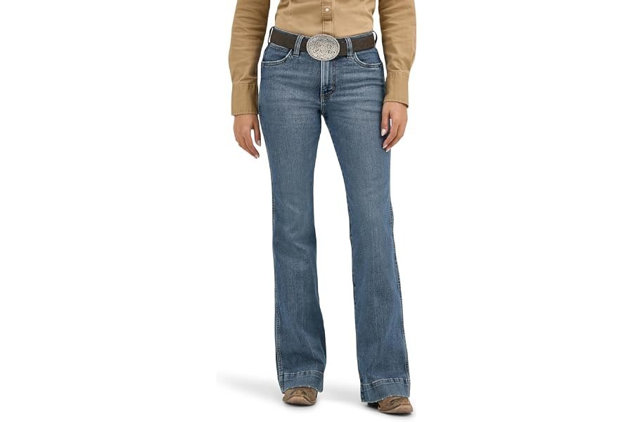 High-Rise Jeans, sunset light, and an outfit with a suspiciously full calendar — Wrangler Women's Retro Bailey High Rise Trouser Jean