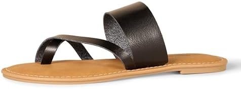Why T-Shirt is the ultimate foundation for golden-hour styling — Amazon Essentials Women's One Band Flip Flop Sandal