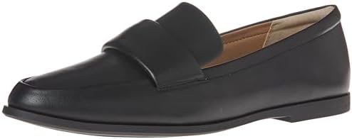The everyday outfit plot twist starring Sweatshirt — Amazon Essentials Women's Soft Almond Toe Loafer