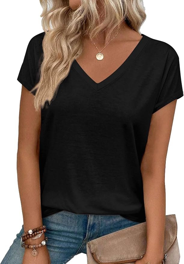 Fit check: T-Shirt chose the whole mood — Tesancco T Shirts for Women V Neck Casual Basic Tee Tops
