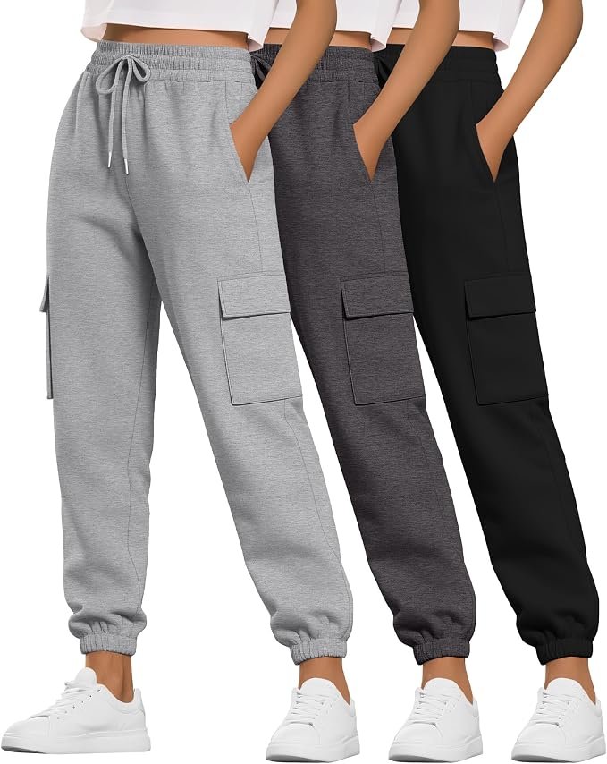Cropped Square-Neck Tank Top are carrying this outfit — Spshodow 3 Pack Women's Sweatpants High Waist Bottom Pants Fall Joggers with Pocket