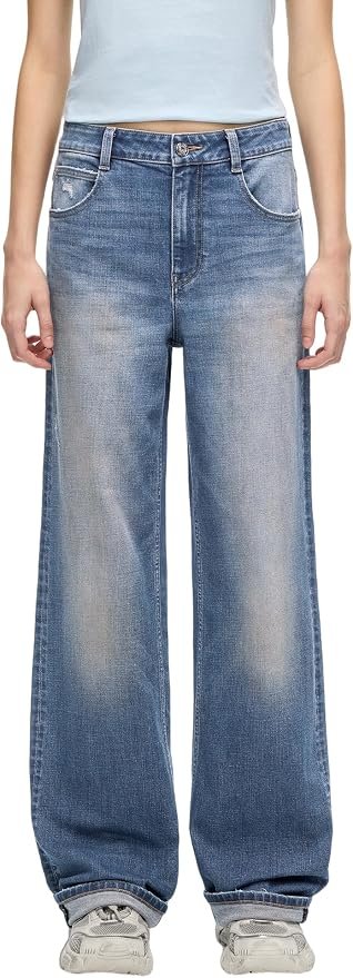 Styling T-Shirt for a everyday look — Miss Sixty Women's Mid Rise Jeans Straight Leg Denim Pants