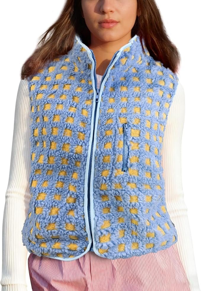 One outfit question, answered by Jacket — SeeLuNa Plaid Fleece Vest Women Sleeveless Sherpa Vest Full Zip Jacket