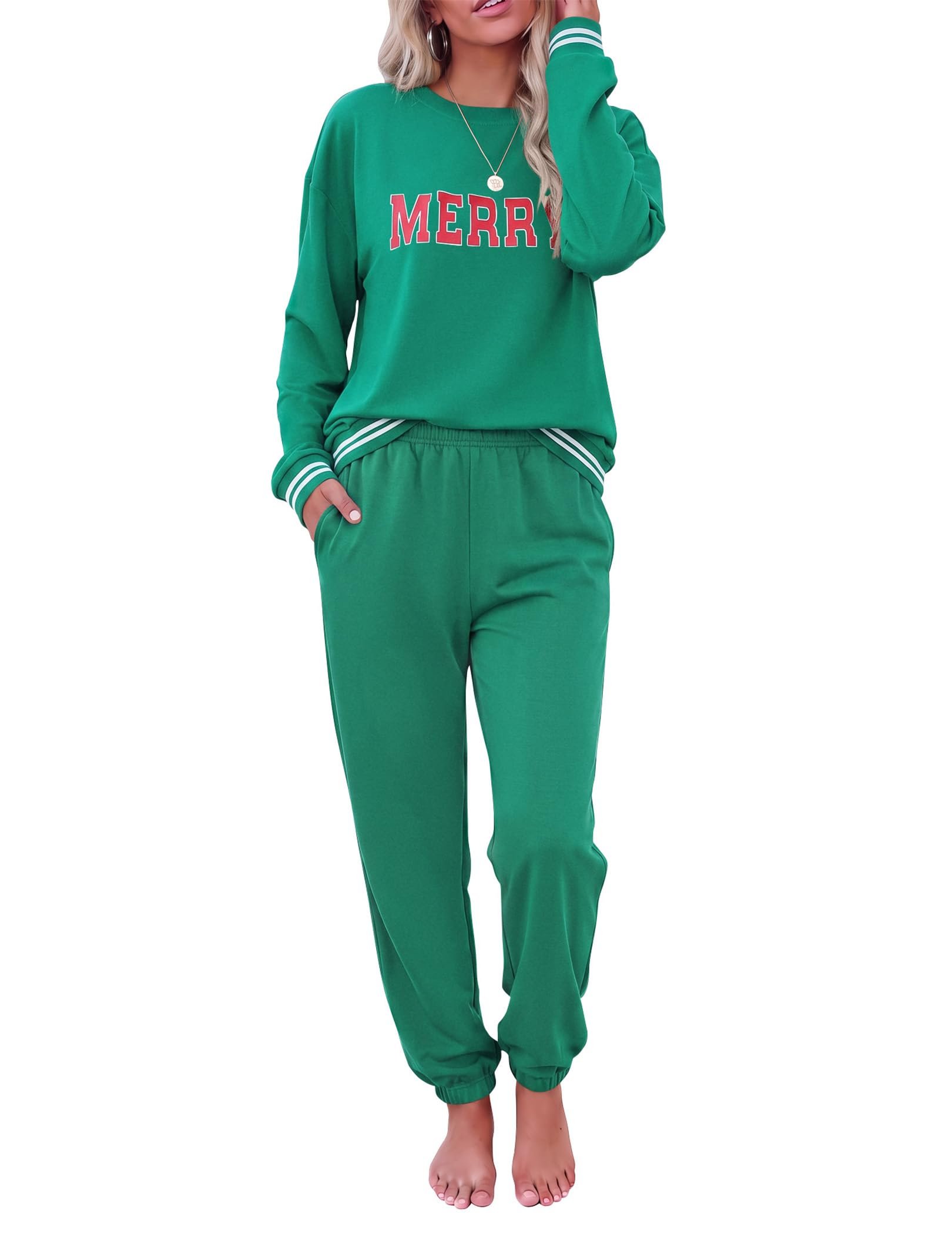 Red MERRY letters across the green crewneck — Ekouaer Women's 2 Piece Lounge Sets Casual Matching Set 2026 Fashion Outfit